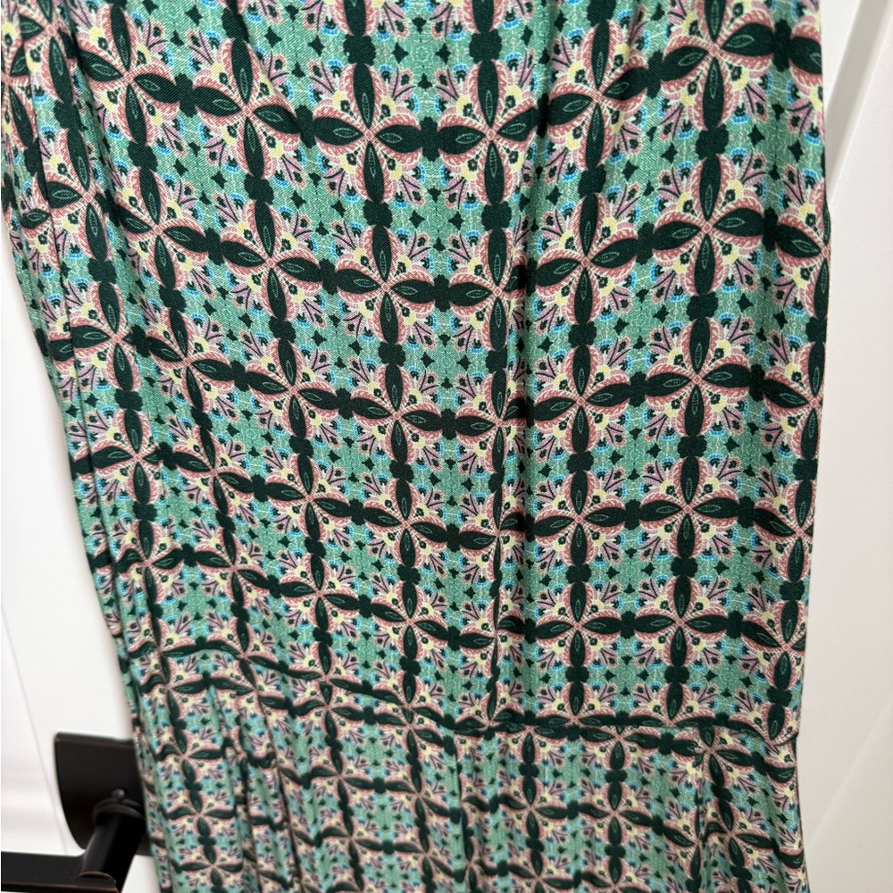 Farm Rio Honolulu Wide Leg Pant Jumpsuit with green and white geometric print. S - Picture 7 of 8